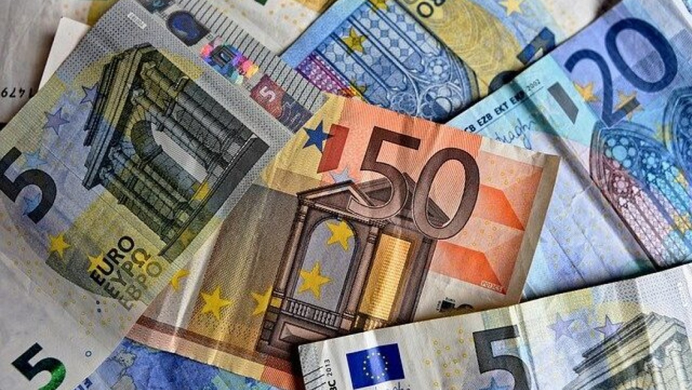 БНБ: Въвеждаме еврото в началото на 2024 г. без преходен период 