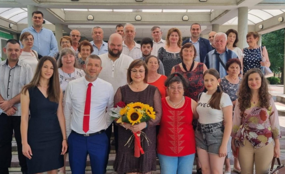 Нинова от Севлиево: Трябва ни ударно увеличение на доходите