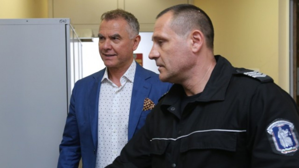 Съдът намали гаранцията на Атанас Бобоков от 2 на 1 млн. лв., делото не тръгна 
