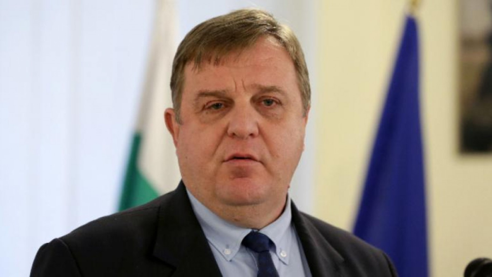 Каракачанов: Нито едно от твърденията на служебния министър Панайотов не отговаря на истината   
