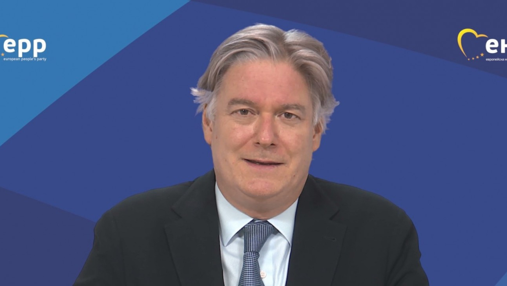Ген. секретар на ЕНП: Сегашното правителство ни връща 30 г. назад! ГЕРБ и СДС са истинското дясно!