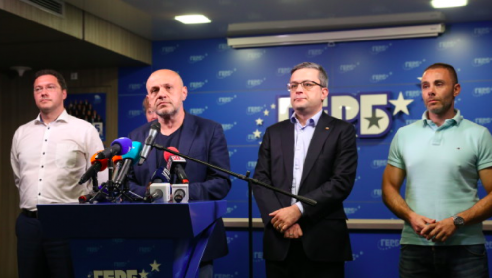 ГЕРБ: Опитите за изчегъртване очевидно са неуспешни