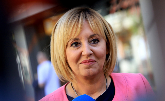 Мая Манолова: Служебното правителство да стане редовен кабинет 