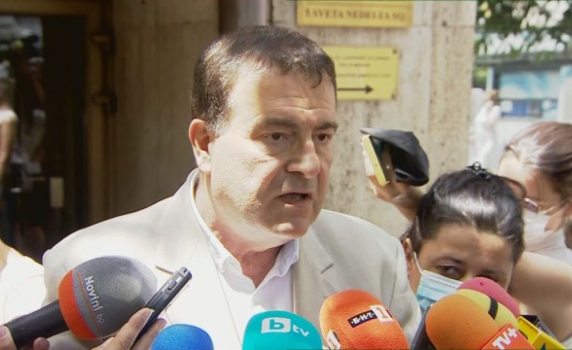 Кацаров отдавна казал на Балтов, че ако касата потвърди нарушения, ще бъде уволнен 