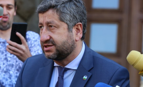 Христо Иванов повярва в диалога: След свикването на Народното събрание ще започнем консултации