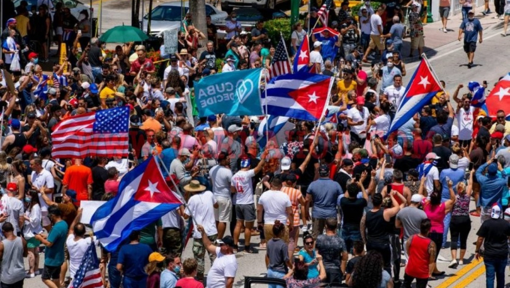Не стихват протестите в Куба срещу икономическата криза 