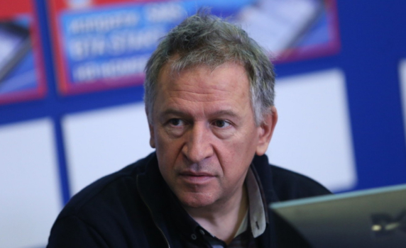бТВ показа документите от "Пирогов", подписани собственоръчно от Стойчо Кацаров