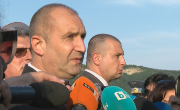 Радев: Партиите на промяната да следват посоката, която им зададоха гражданите