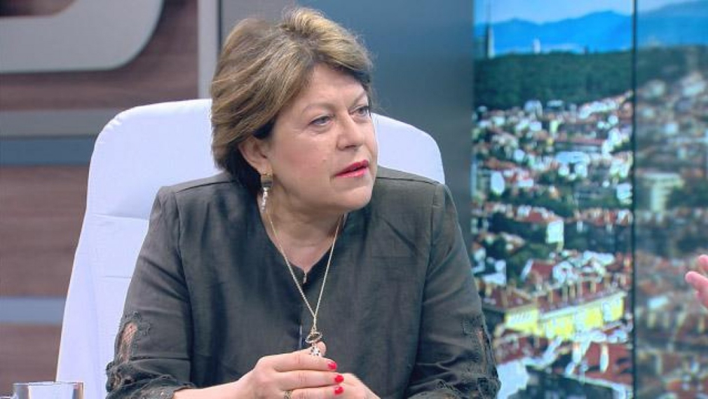 Дончева: Хората в ГЕРБ ще трябва да обяснят кюлчетата, пачките и всичко останало от миналото на лидера си   