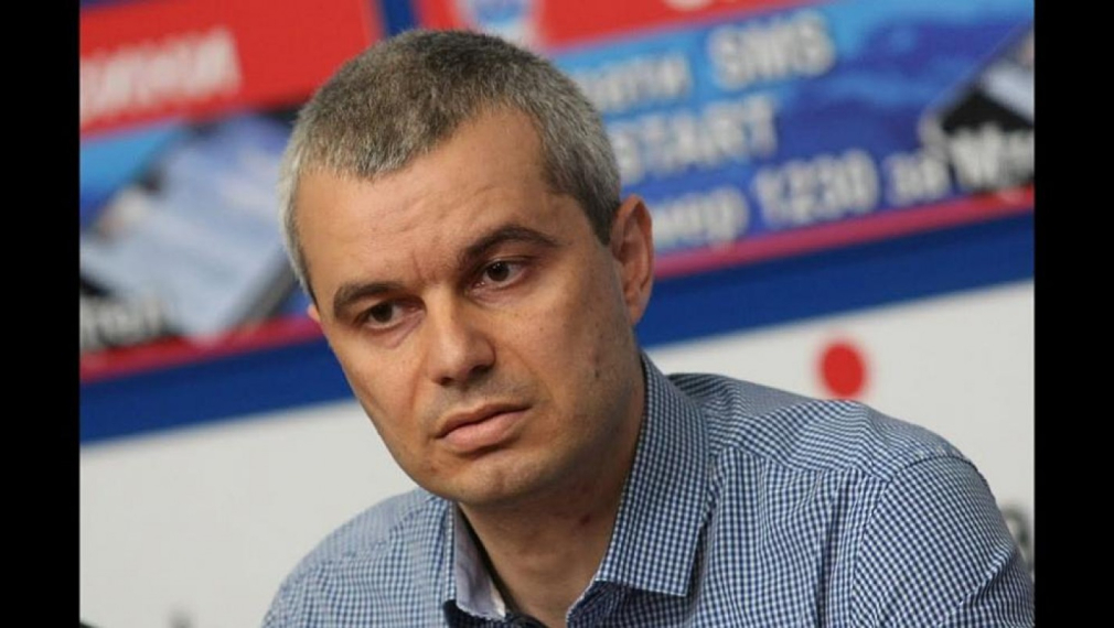 "Възраждане" пита Стойчо Кацаров меси ли се СЗО в здравната политика на България