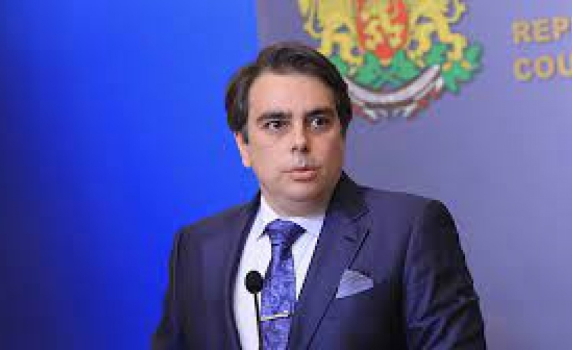 Асен Василев: Това е много добре координирана атака между ДПС и Тошко Йорданов 