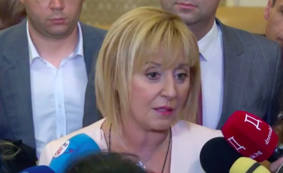 Манолова: Няма да подкрепим правителство, което инсталира лица, свързани с ГЕРБ и ДПС