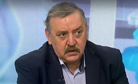 Проф. Кантарджиев: Имаме още 20 дни, докато настъпи значително увеличение на броя на заразените с COVID-19