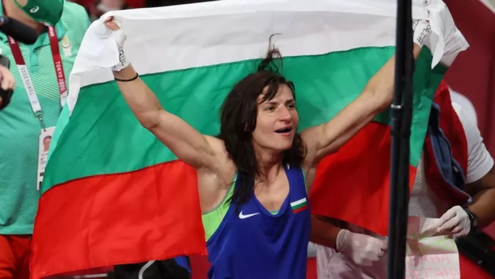Стойка Кръстева е олимпийски шампион по бокс 