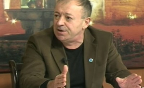 Кандидатът за правосъден министър в тв интервю: Хаджигенов ако иска да ражда и да кърми (видео) 