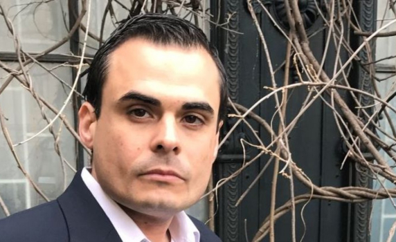 Слави направи мечешка услуга на Радев