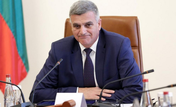 Министърът на енергетиката: Децата на премиера работят в БЕХ и в "Булгаргаз"