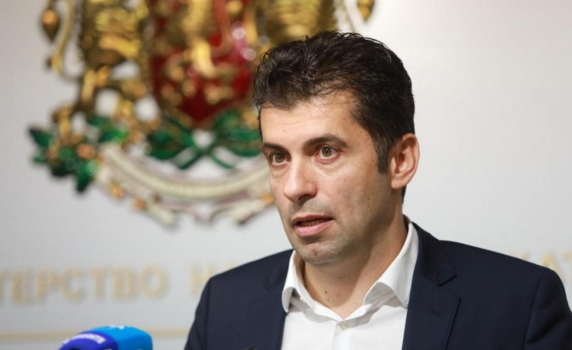 Кирил Петков се отказал от канадското си гражданство преди да стане министър