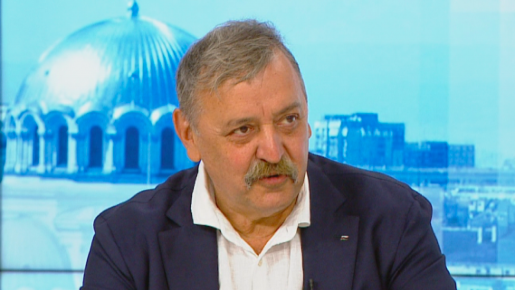 Проф. Кантарджиев: Вече сме в оранжевата зона по разпространение на COVID