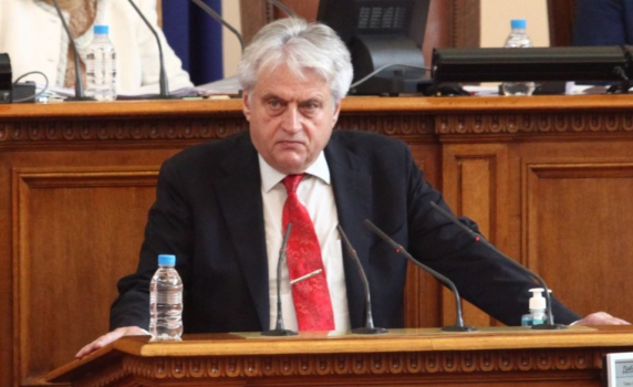 Рашков: Полицейското насилие зад колоните на МС е държавен тероризъм