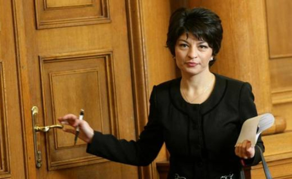 Десислава Атанасова: Експертно правителство до пролетта - доста налудничава идея