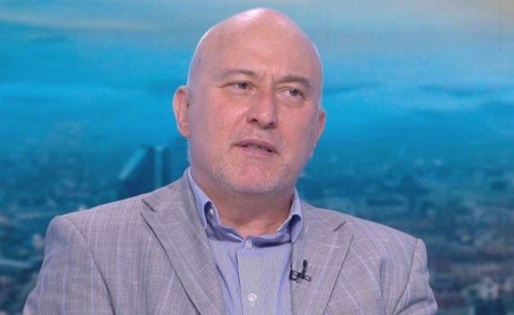 Математикът проф. Огнян Кунчев: "Делта" вариантът е с изключително голяма сила