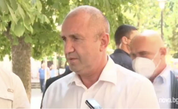 Радев: Най-късно до петък ще връча третия мандат