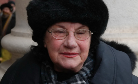 Почина актрисата Виолета Бахчеванова