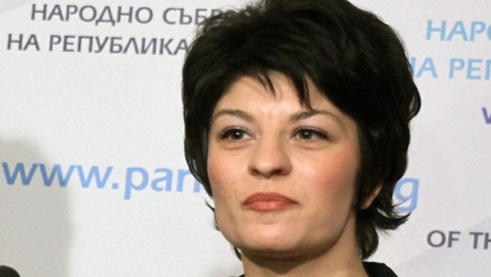 Десислава Атанасова: Радев не иска редовно правителство, затова дава мандата на БСП