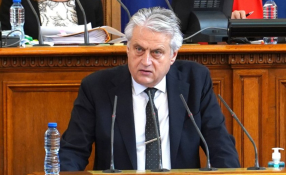 Рашков: До месец мигрантите ще са до границите ни