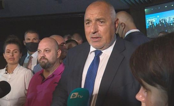 Бойко Борисов: Нинова угажда на Радев, за да няма избори 2 в 1