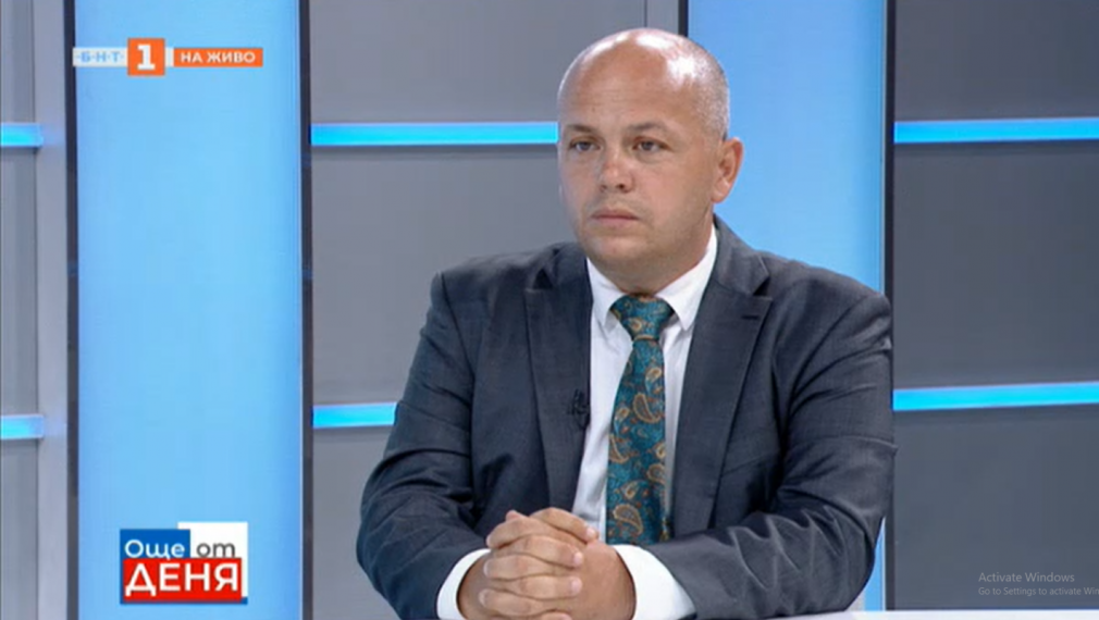 Александър Симов: Единствената формула, която може да сработи, е експертен кабинет