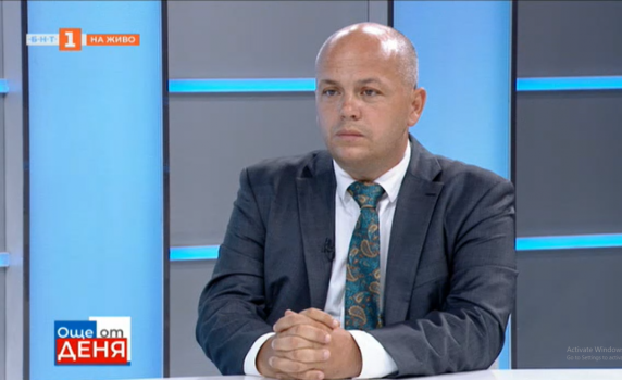 Александър Симов: Единствената формула, която може да сработи, е експертен кабинет