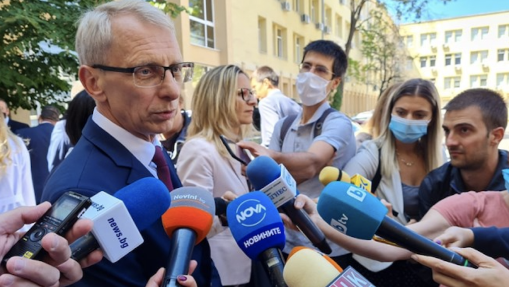  Проф. Николай Денков: Новата учебна година ще е по-дълго присъствена