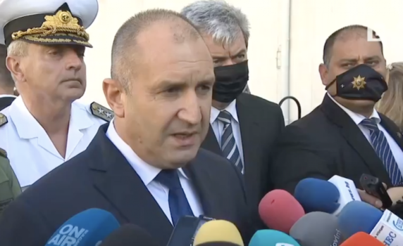 Радев за Кирил Петков: Не мога да коментирам всеки кандидат-политик