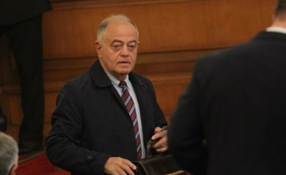 Ген. Атанасов: Като казахте Кирил Петков, се сетих за Нероден Петко