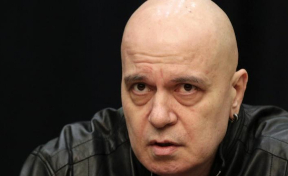 Слави Трифонов за смъртните заплахи към Ива Митева: Издава слабост и безсилие на системата, която си отива