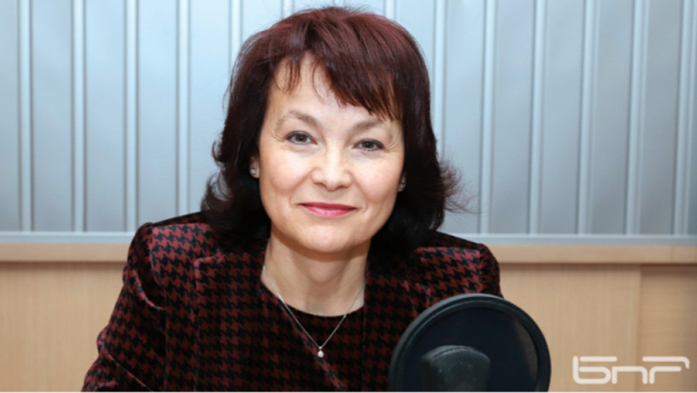  Говорителката на ЦИК: Още 2000 машини трябва да се купят при избори 2 в 1