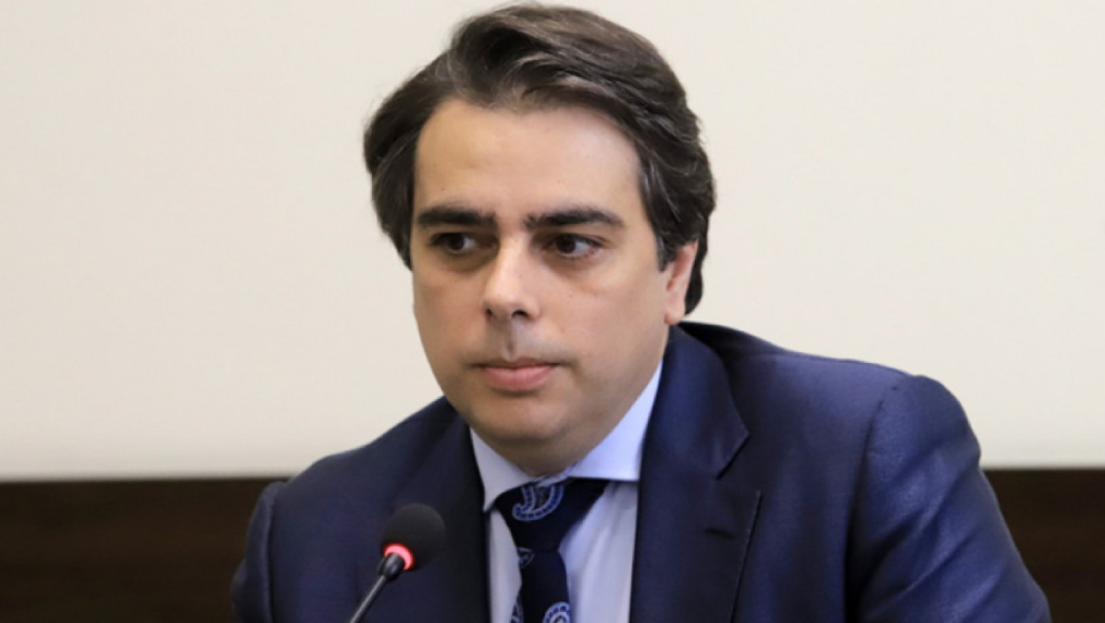 Асен Василев: Ще видя дали има съмишленици, с които можем да направим нещо за България