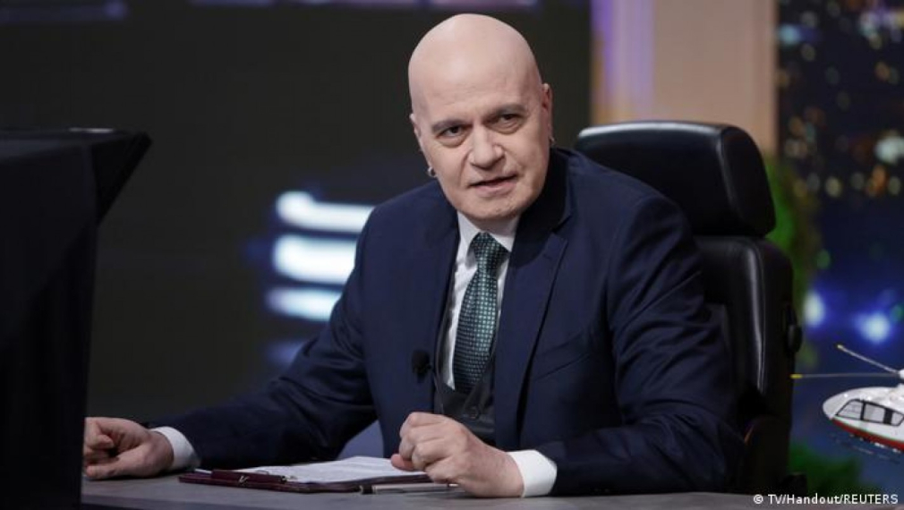 Трифонов: Промяната в България ще е възможна, когато хора като Татяна Дончева бъдат отстранени от политиката