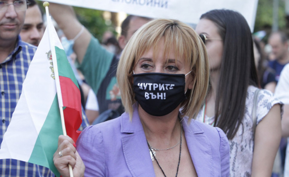 Коалицията на Мая Манолова се разпада, дясната ѝ ръка също я напусна