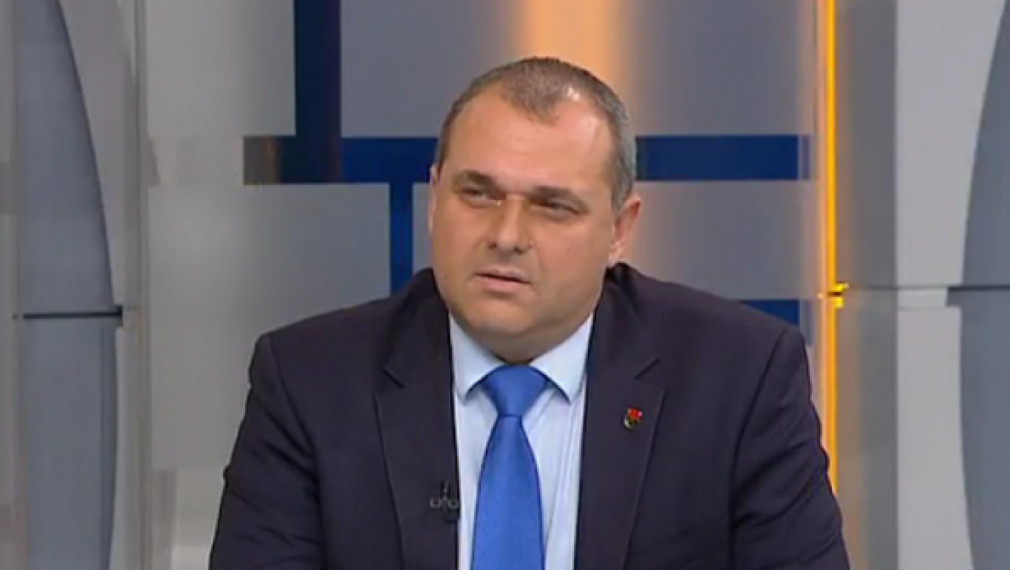 Искрен Веселинов: Пътна карта за управление на ковид кризата, финансови обезщетения за всички засегнати сектори и 9% ДДС като постоянна мярка