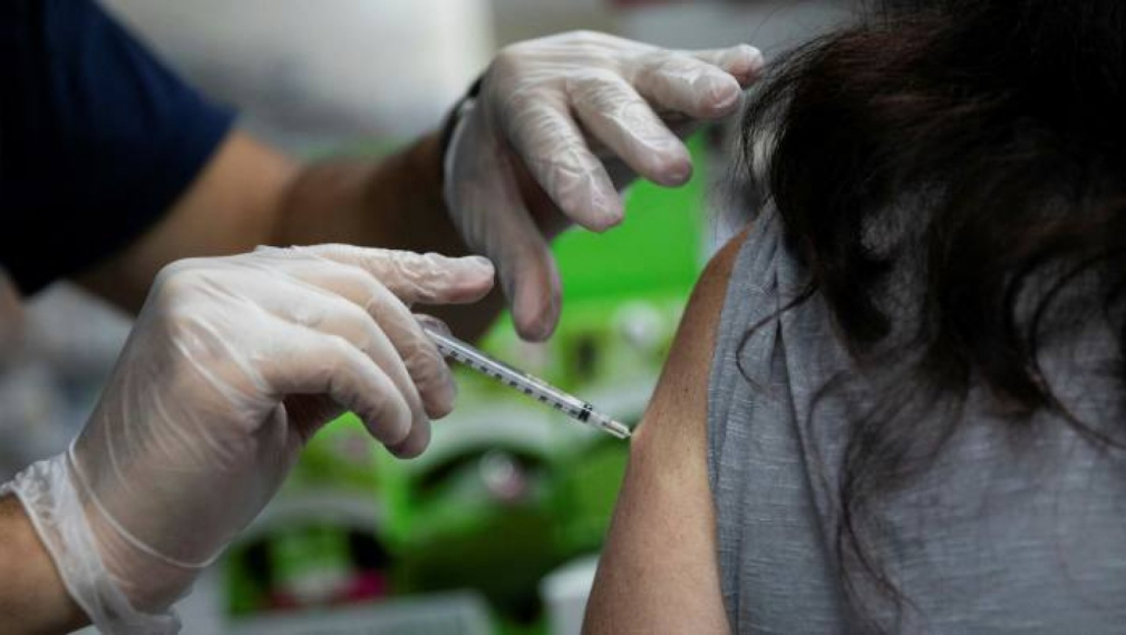 Европейската агенция по лекарствата: Държавите от ЕС могат да пристъпят към трета доза ваксина, без да чакат становището ни