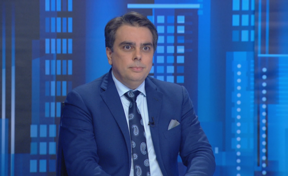 Асен Василев: Помогнахме на 1 млн. пенсионери да не умрат от глад