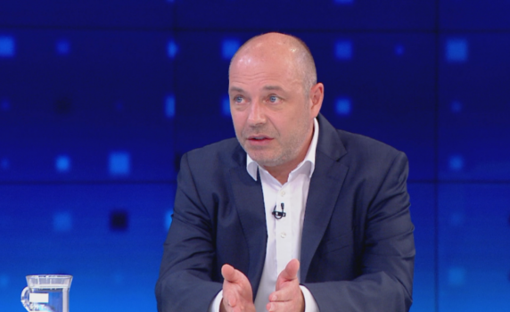 Проф. Габровски за уволнението на проф. Балтов: Позорна история
