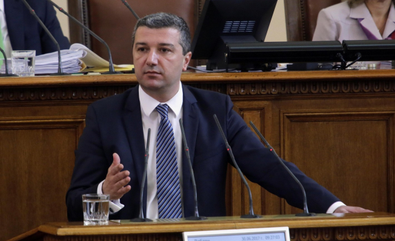 БСП подозира, че проектът на Петков и Василев се създава за усвояване на еврофондове