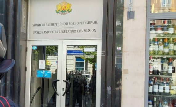 ДАНС влезе в КЕВР, БЕХ и енергийната борса