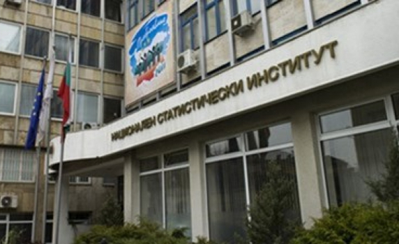 НСИ: Измама е, ако преброителят ви поиска лична карта, обадете се на 112