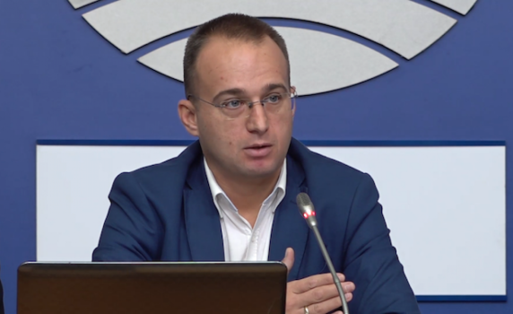 Лидерът на МИР: Кирил Петков умишлено е подвел президента Радев