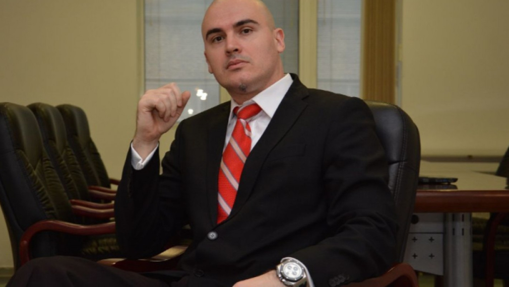 Петър Илиев: Не приемам, че съм плагиатствал, решението на СУ е политическо